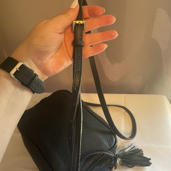 GiGi New York Leather Navy Blue Small Crossbody Bag Purse Handbag With Tassel - Picture 11 of 15